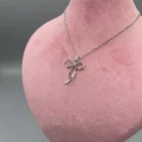 🎀 گردنبند استیل با آویز پاپیون 🎀